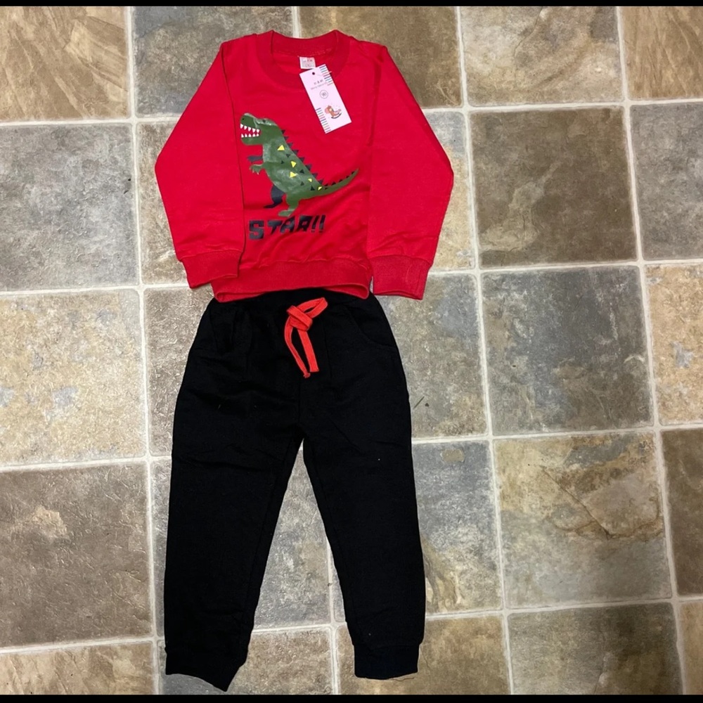 NWT 2T Dinosaur outfit